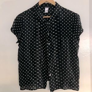 Beautiful B&W silk pintucked blouse